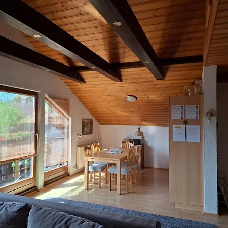 Jutta アパート *